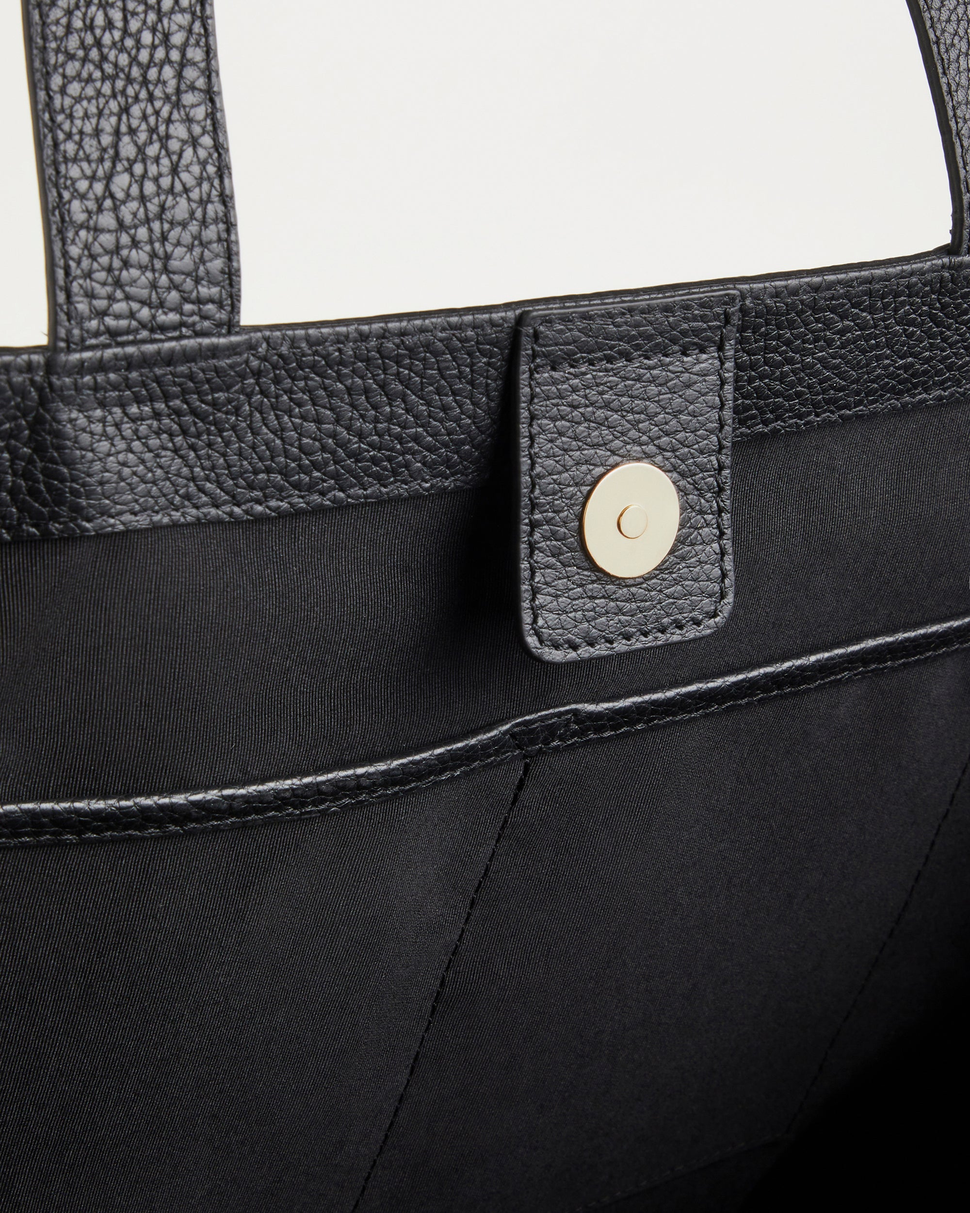 Donna - Game Black
