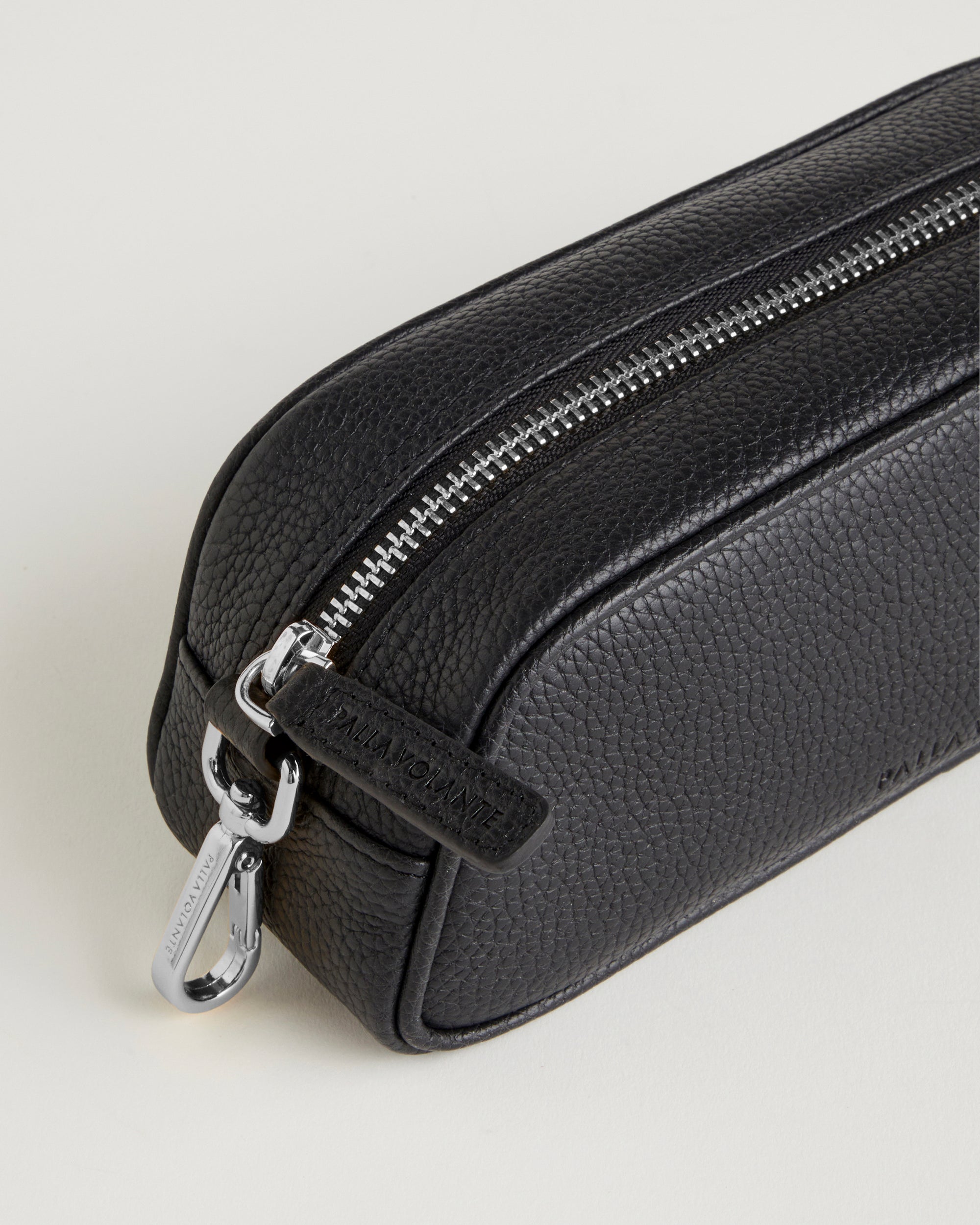 Tre - Black with Nickel Hardware